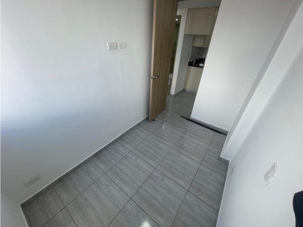 APARTAMENTO EN ARRIENDO SECTOR ROBLEDO PAJARITO — foto 6