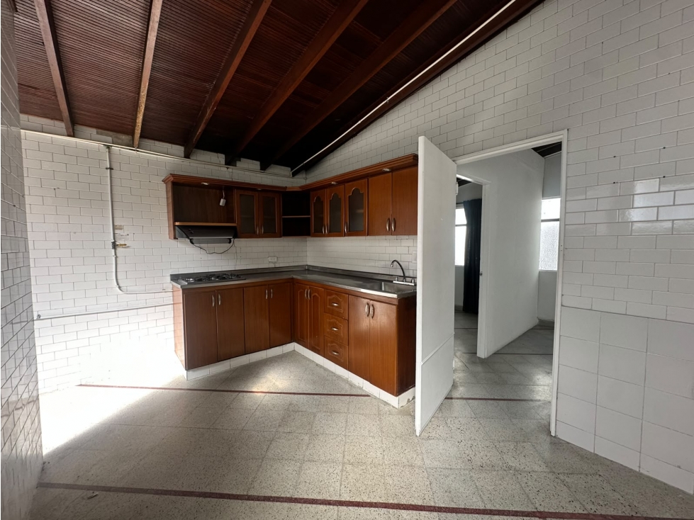 Casa segundo piso en arriendo, sector Florida Nueva