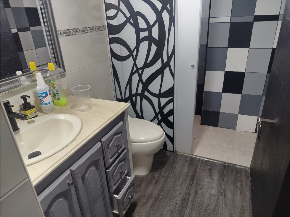 APARTA ESTUDIO EN ARRIENDO SECTOR LAURELES — foto 6