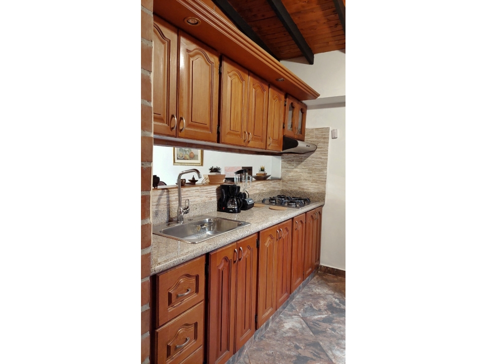 APARTAMENTO MODERNO EN ARRIENDO BELÉN LOS ALPES — foto 2