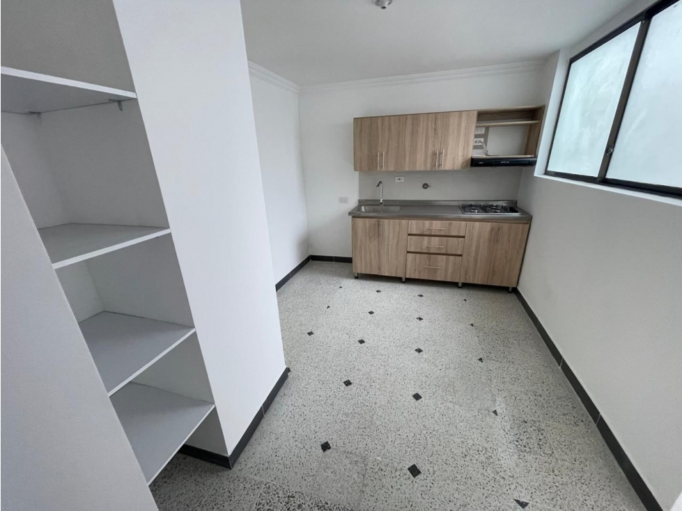 APARTAMENTO EN ARRIENDO SECTOR SIMON BOLIVAR — foto 2