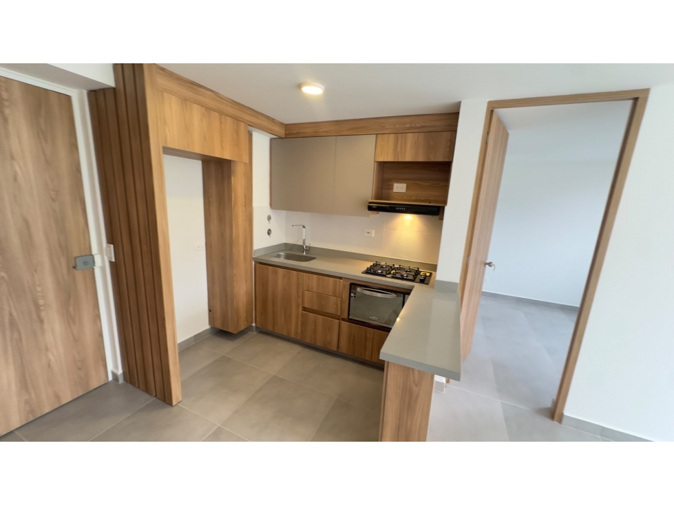Se Arrienda apartamento para estrenar sector Calasanz Parte Alta