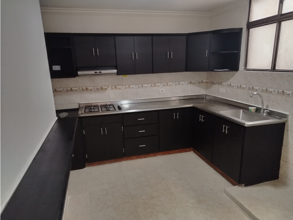 CASA EN ARRIENDO SEGUNDO PISO, SECTOR GUAYABAL — foto 5