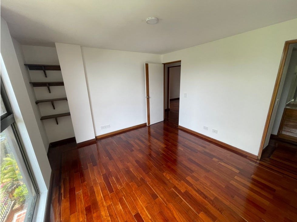 APARTAMENTO EN ARRIENDO SECTOR OVIEDO — foto 5