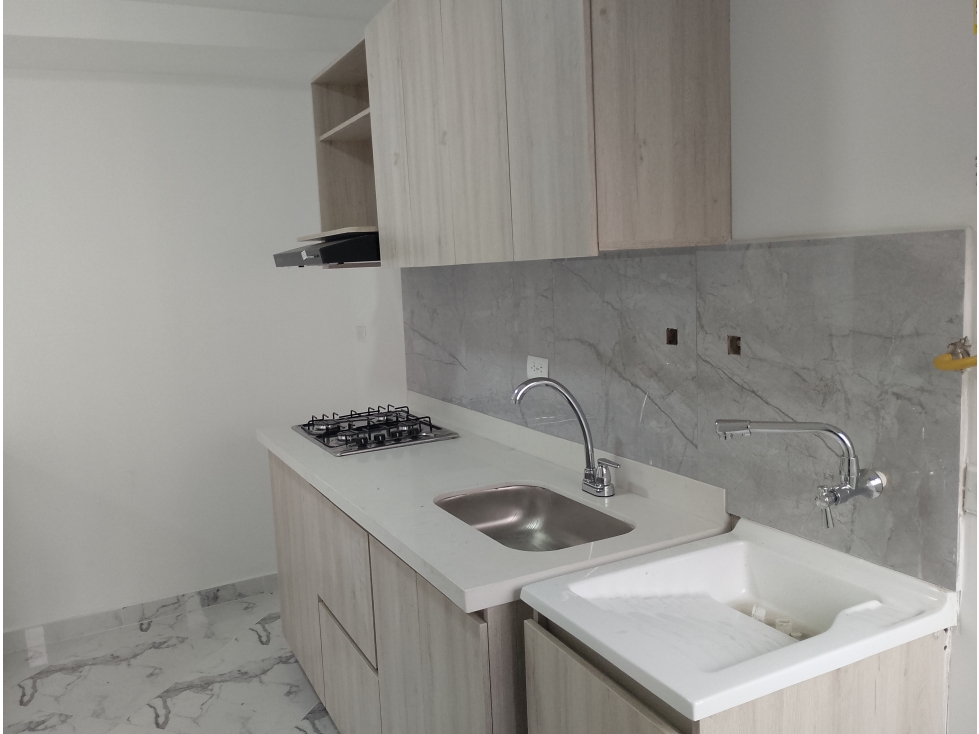 ARRIENDO APARTAMENTO PARA ESTRENAR PISO TERCERO EN ITAGUI — foto 2