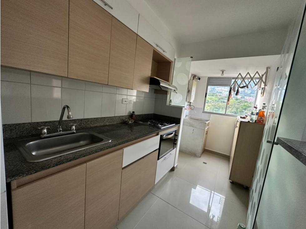 Apartamento en arriendo sector Calasanz — foto 2