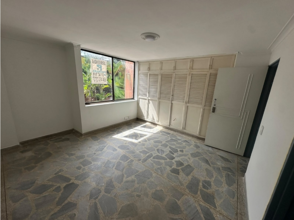 arriendo apartamento de 3 alcobas mas servicio de 170 metros — foto 5