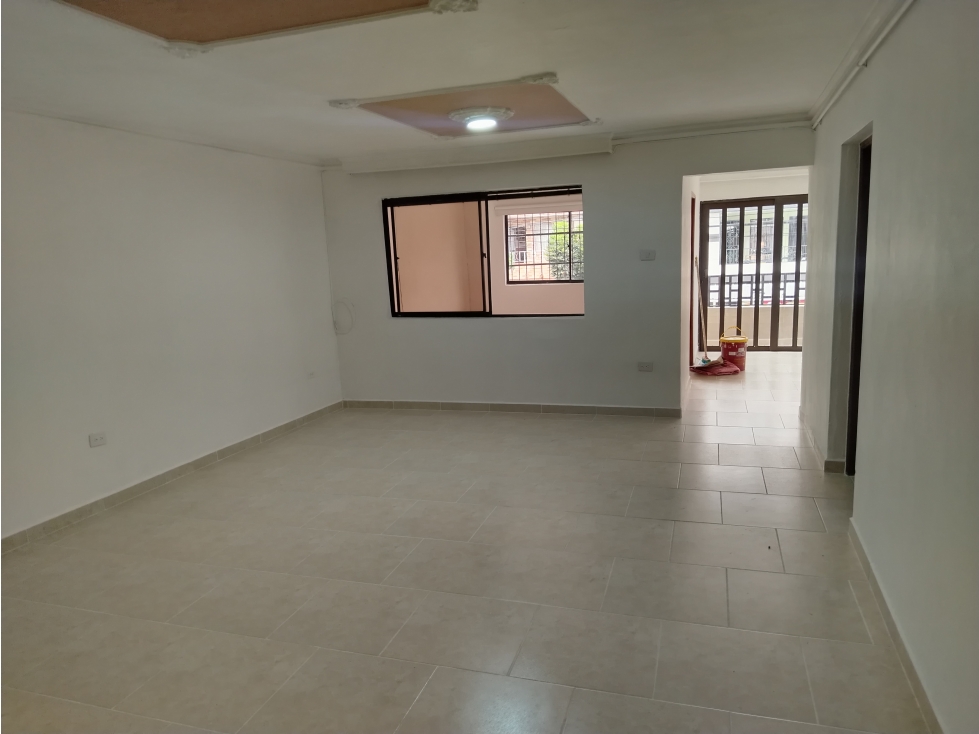 CASA EN ARRIENDO SEGUNDO PISO, SECTOR GUAYABAL — foto 3