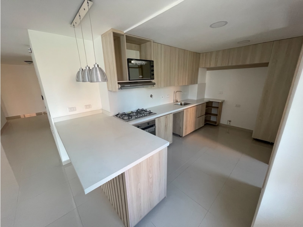 APARTAMENTO EN ARRIENDO SECTOR ALAMEDA — foto 3