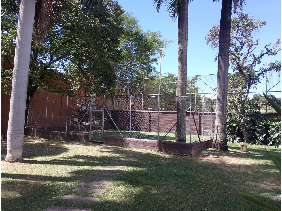 ARRIENDO APARTAMENTO EN UNIDAD RESIDENCIAL FAROLES — foto 2