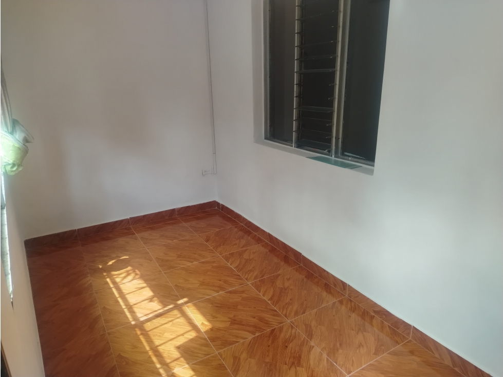 APARTAMENTO EN ARRIENDO PRIMER PISO SECTOR SIMÓN BOLÍVAR — foto 6