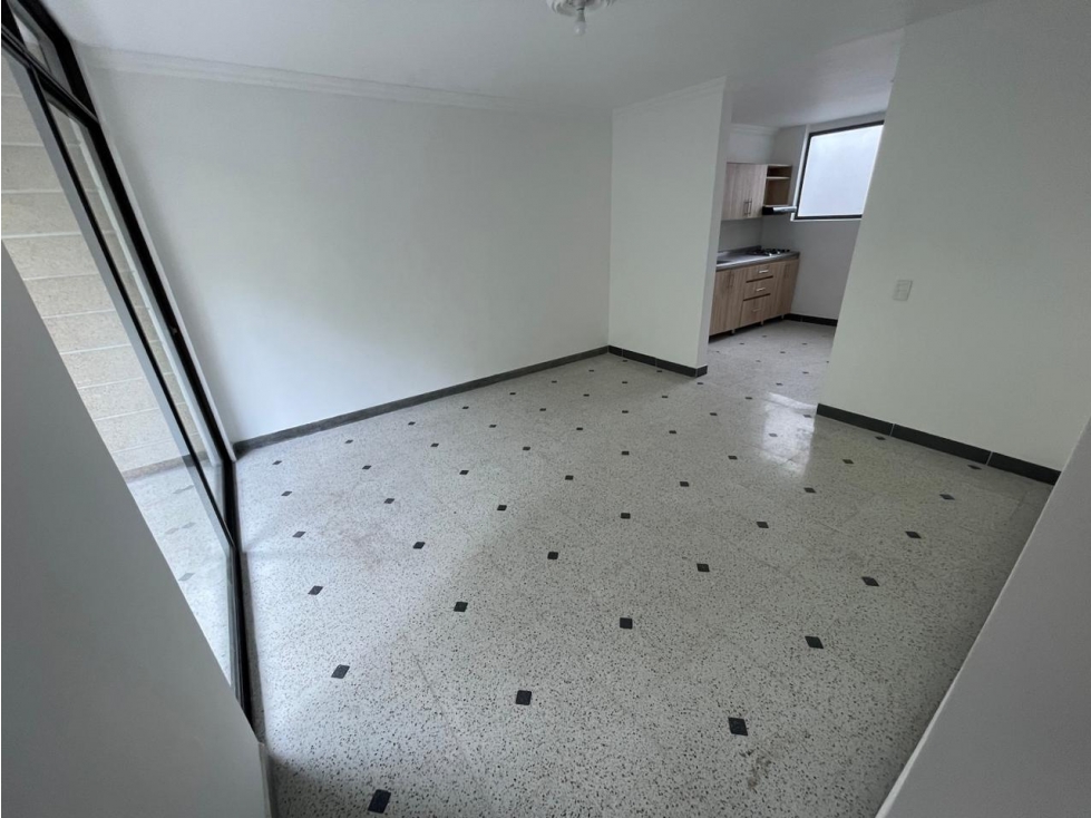 APARTAMENTO EN ARRIENDO SECTOR SIMON BOLIVAR — foto 3