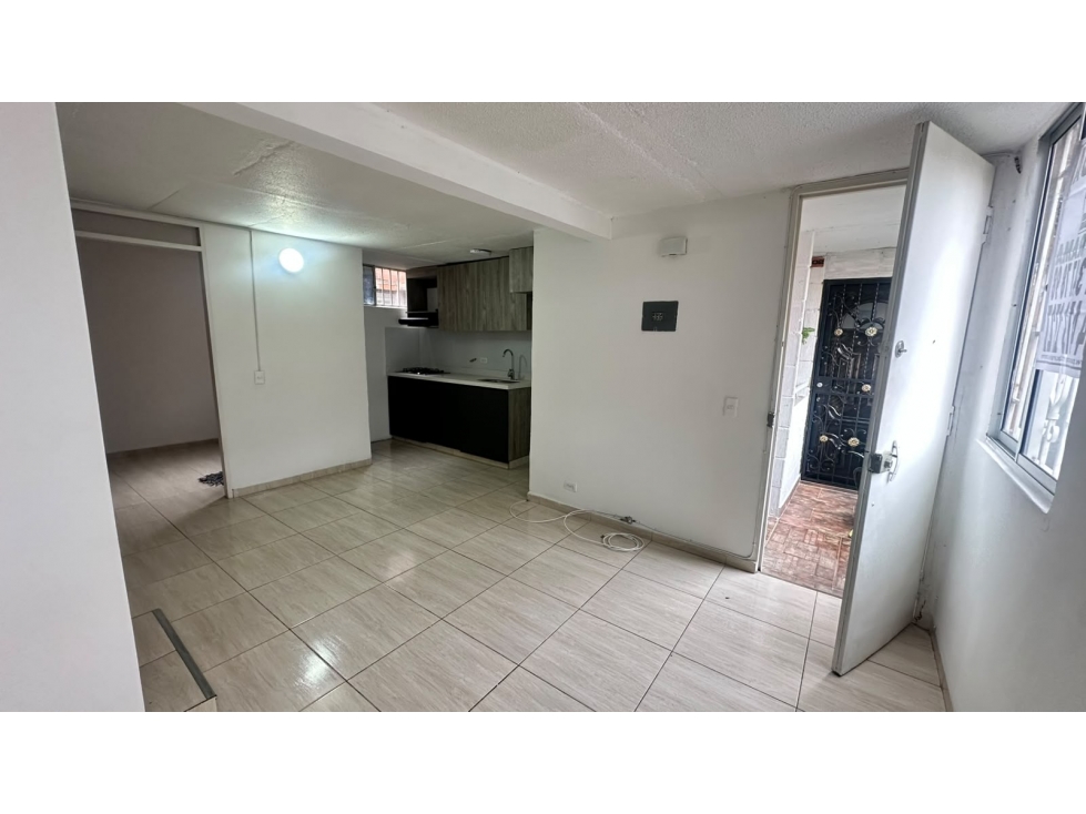 ARRIENDO APARTAMENTO SECTOR CALASANZ PARTE ALTA — foto 2