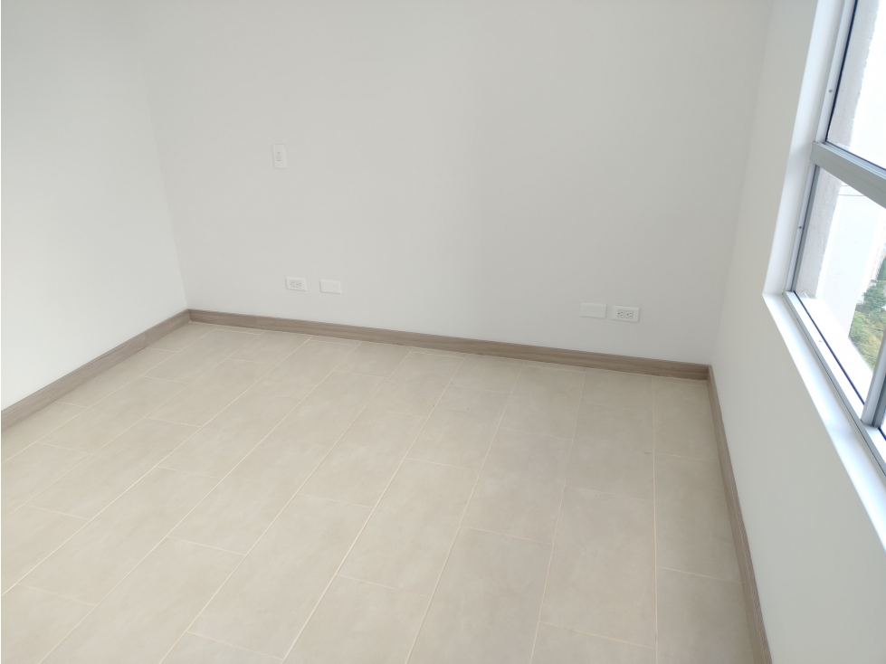 APARTAMENTO EN ARRIENDO SECTOR CALASANZ UNIDAD CERRADA — foto 5