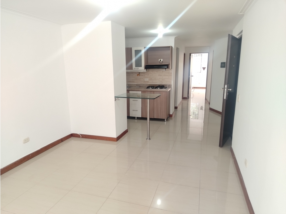 APARTAMENTO MODERNO EN ARRIENDO SECTOR LAURELES — foto 4