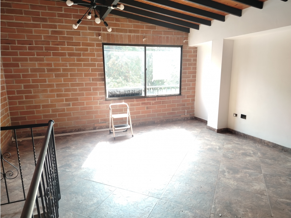 APARTAMENTO EN ARRIENDO SECTOR BELEN LOS ALPES — foto 3