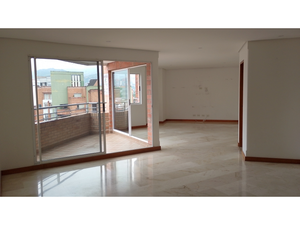 arriendo apartamento piso 11 de 200 metros moderno — foto 5