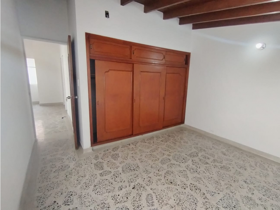 ARRIENDO APARTAMENTO DE 110 METROS CERCA A SANTA TERESITA — foto 6