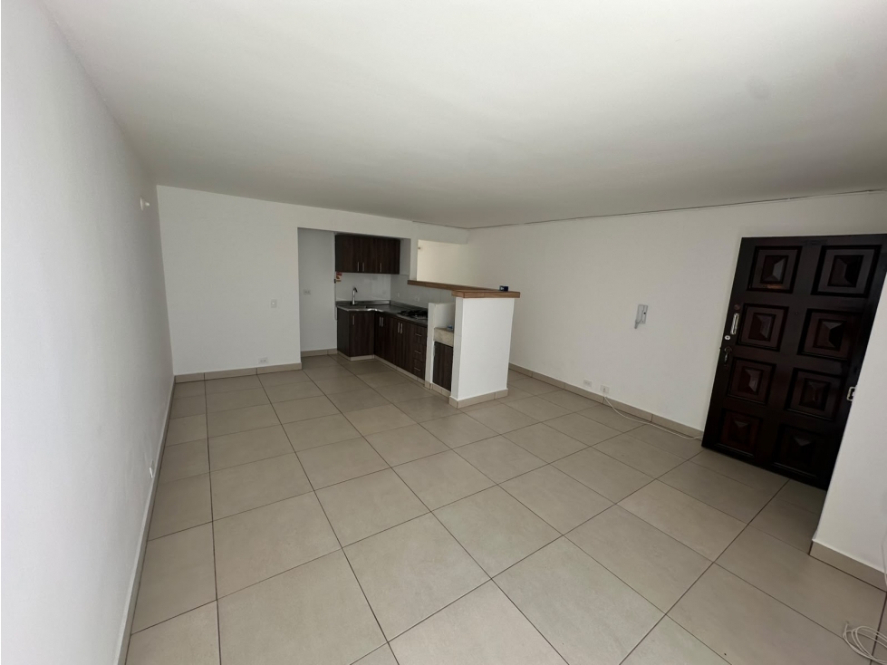 Apartamento en arriendo sector Lureles — foto 3