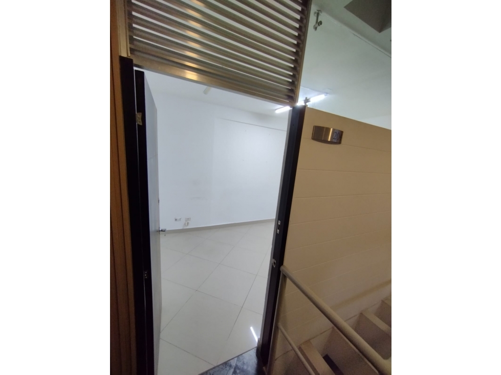APARTAMENTO EN ARRIENDO SECTOR LAURELES — foto 3