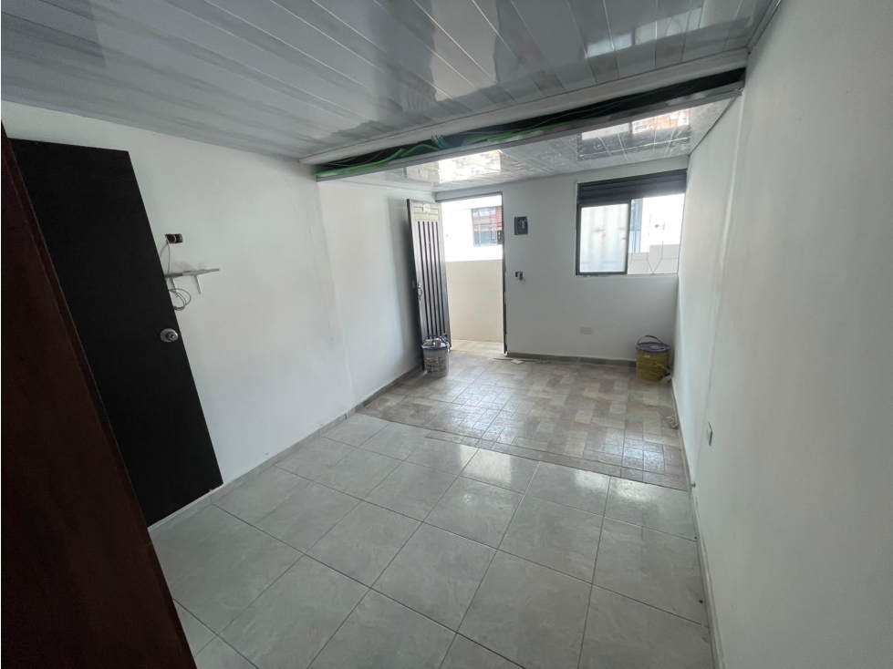 APARTAMENTO EN ARRIENDO SECTOR BELEN LAS MERCEDES — foto 3