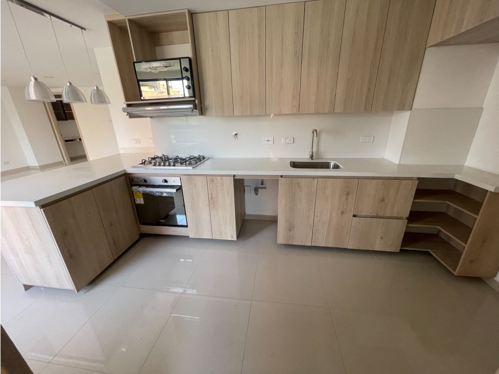 APARTAMENTO EN ARRIENDO SECTOR ALAMEDA — foto 4