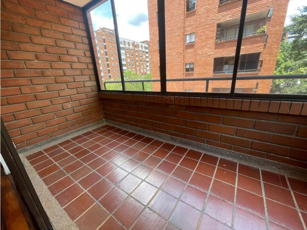 APARTAMENTO EN ARRIENDO SECTOR OVIEDO — foto 3