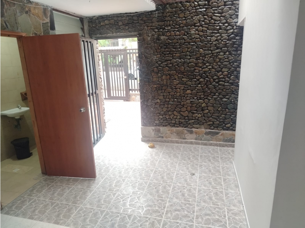 CASA EN ARRIENDO PRIMER PISO LAURELES, EL NOGAL — foto 4