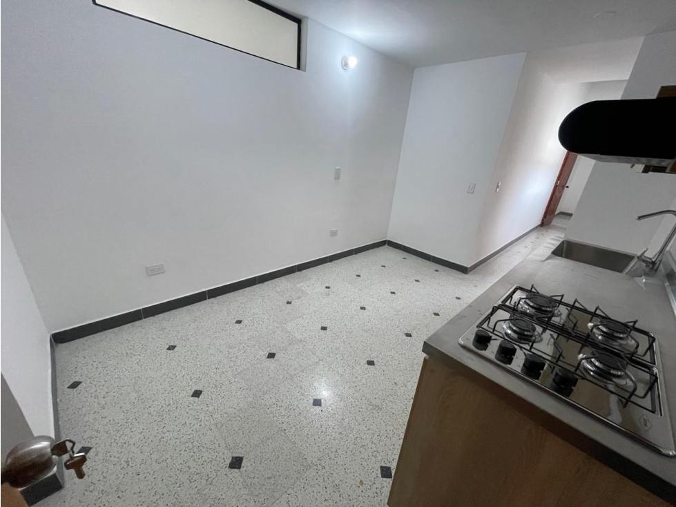 APARTAMENTO EN ARRIENDO SECTOR SIMON BOLIVAR — foto 3