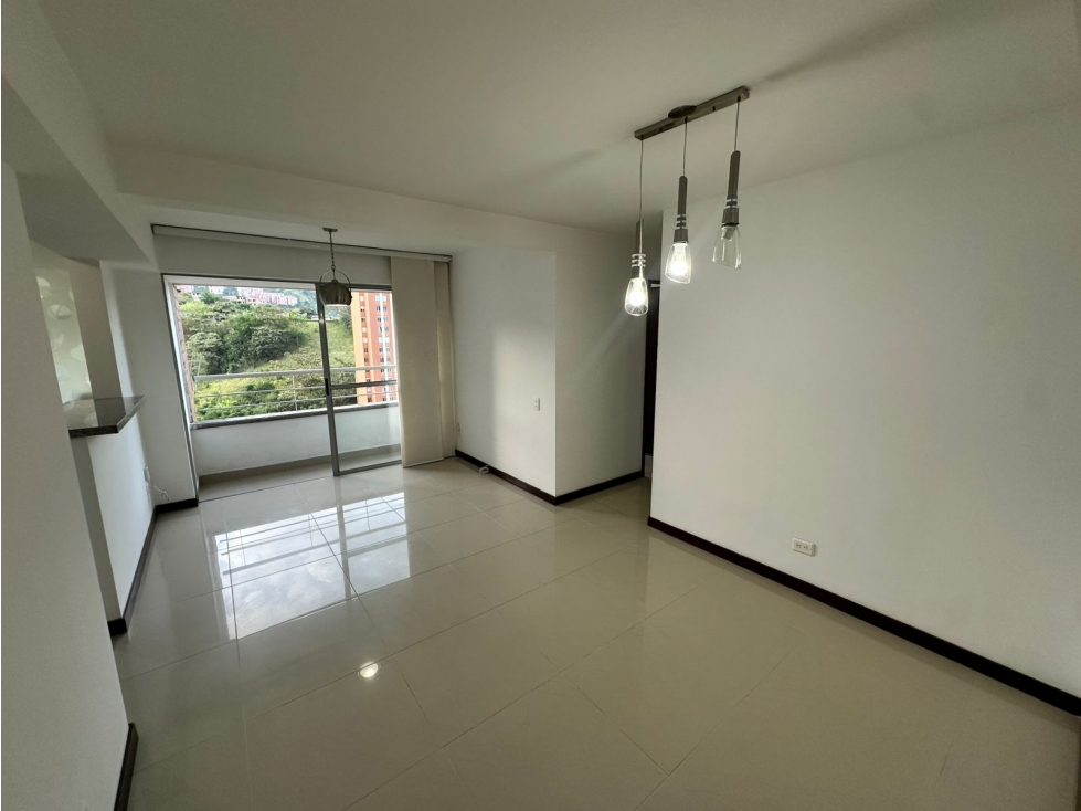 Apartamento en arriendo sector Calasanz — foto 3