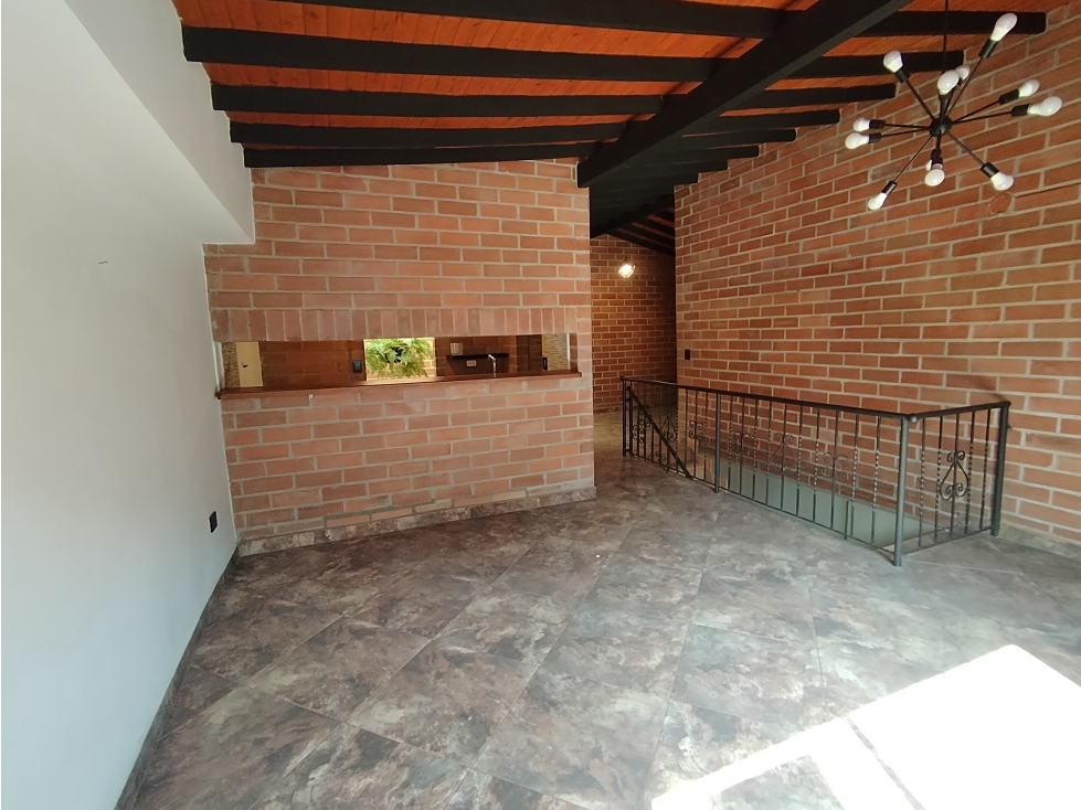 APARTAMENTO EN ARRIENDO SECTOR BELEN LOS ALPES — foto 4
