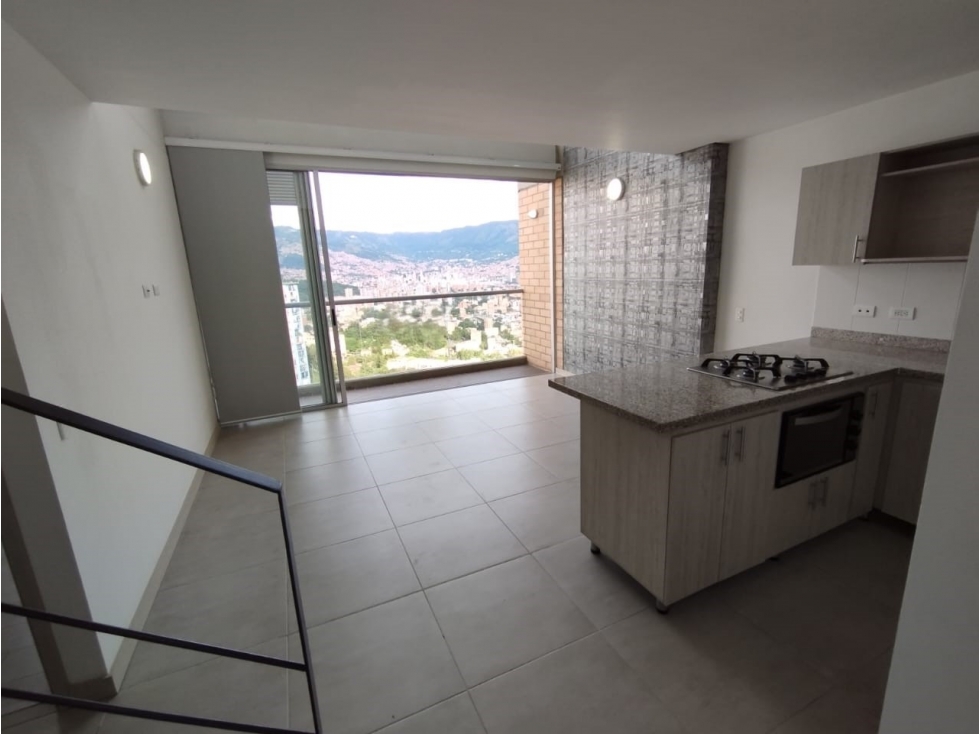 APARTAMENTO EN ARRIENDO SECTOR CALASANZ PARTE ALTA — foto 3
