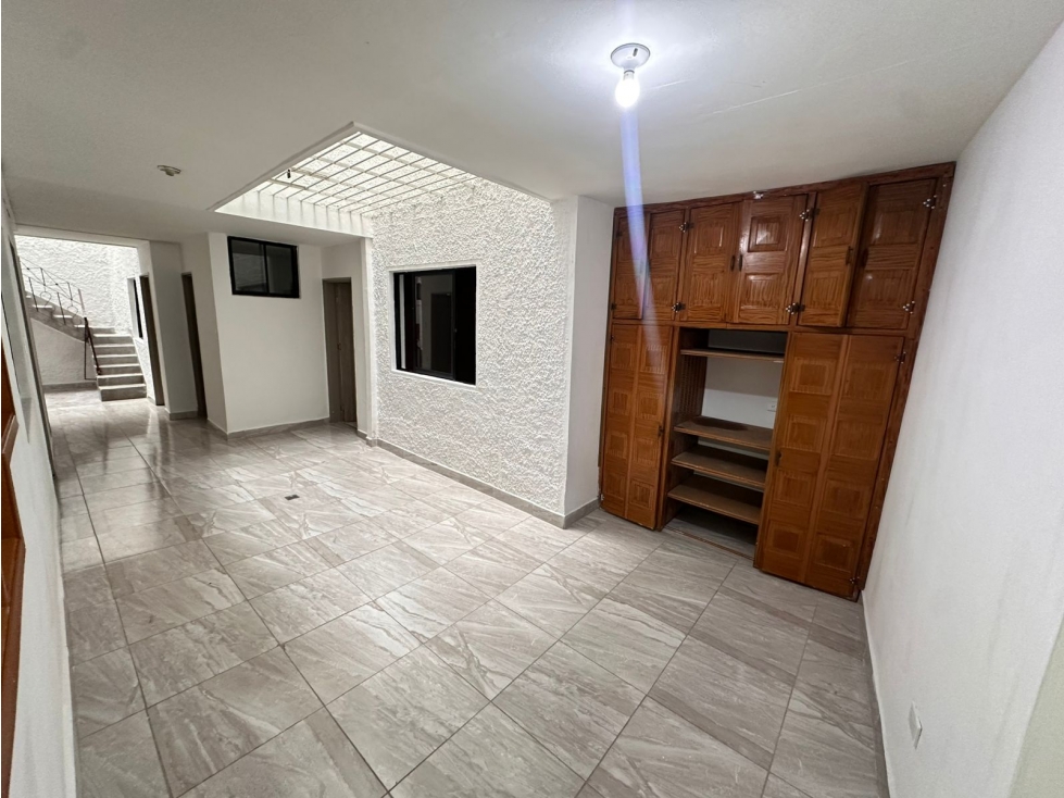 Casa primer piso Ubicada en belen Alameda — foto 5