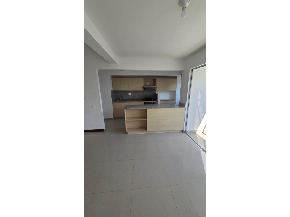 Arriendo apartamento sector Calasanz