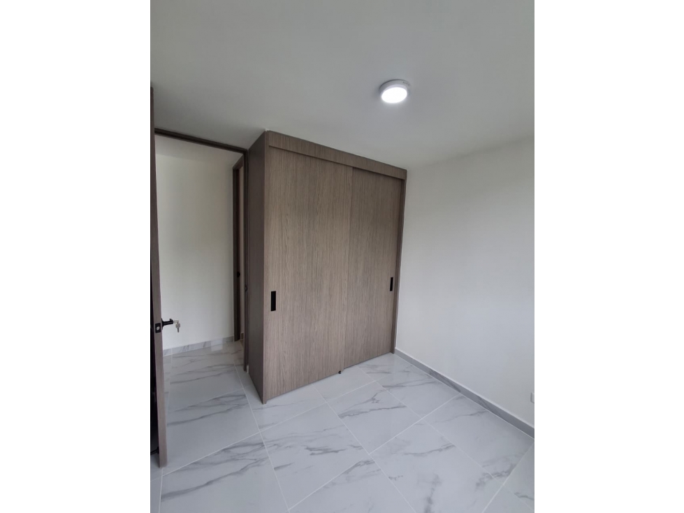 APARTAMENTO EN ARRIENDO SECTOR CALASANZ — foto 5