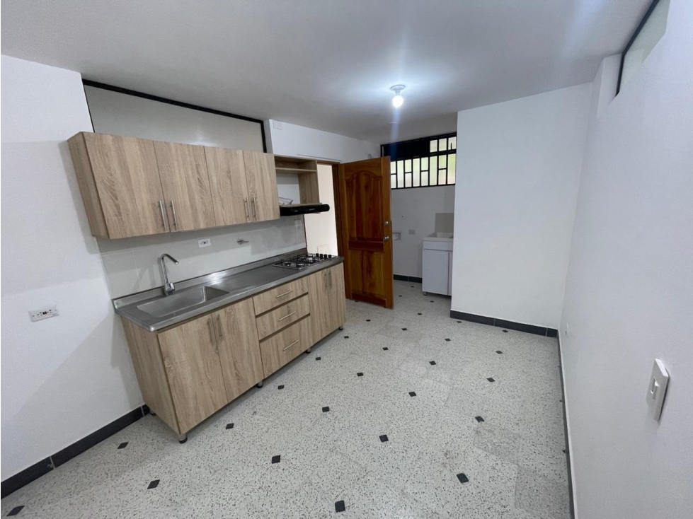 APARTAMENTO EN ARRIENDO SECTOR SIMON BOLIVAR — foto 2