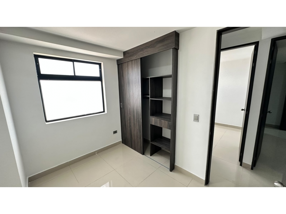 ARRIENDO APARTAMENTO SECTOR SIMON BOLIVAR — foto 4