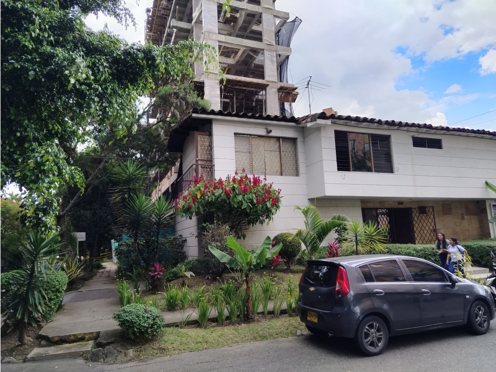 CASA UNIFAMILIAR SECTOR CONQUISTADORES — foto 4