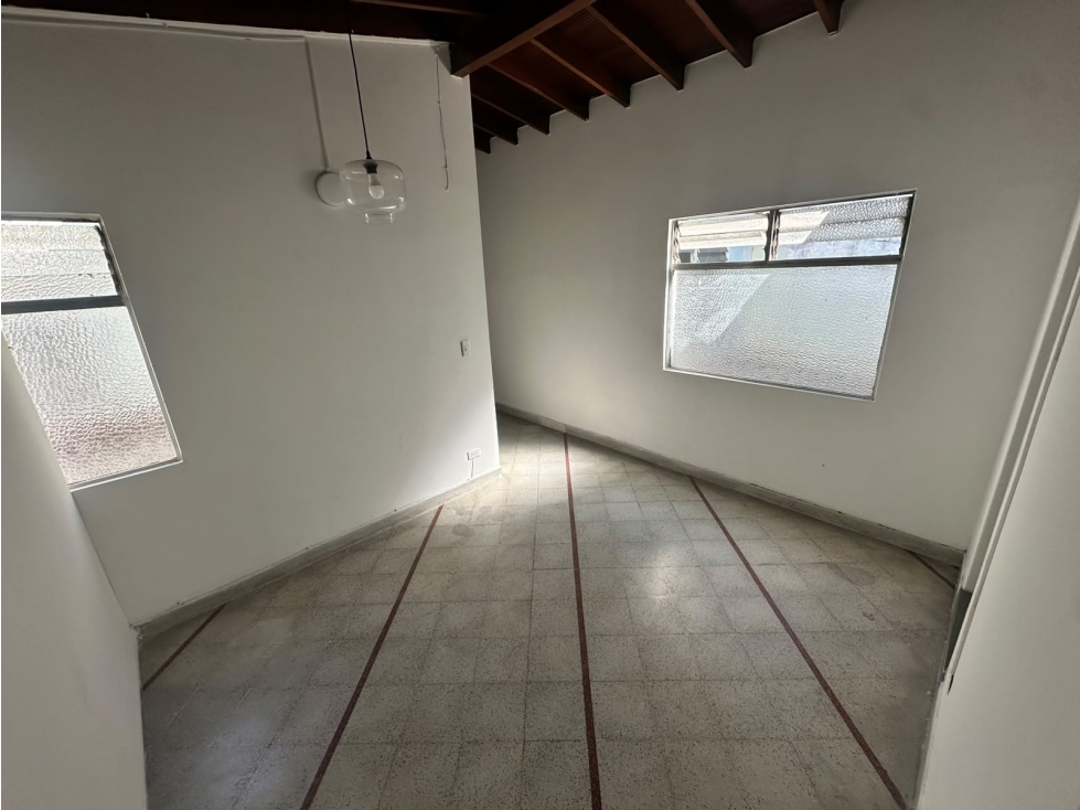 Casa segundo piso en arriendo, sector Florida Nueva — foto 6