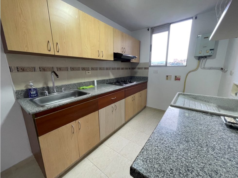 APARTAMENTO EN ARRIENDO SECTOR LA MOTA — foto 4