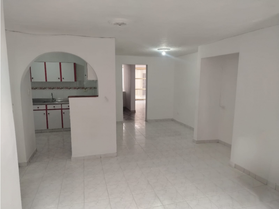 CASA EN ARRIENDO PRIMER PISO LAURELES, EL NOGAL — foto 3