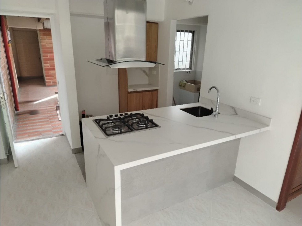 APARTAESTUDIO EN ARRIENDO SECTOR CALASANZ  UNIDAD CERRADA — foto 2