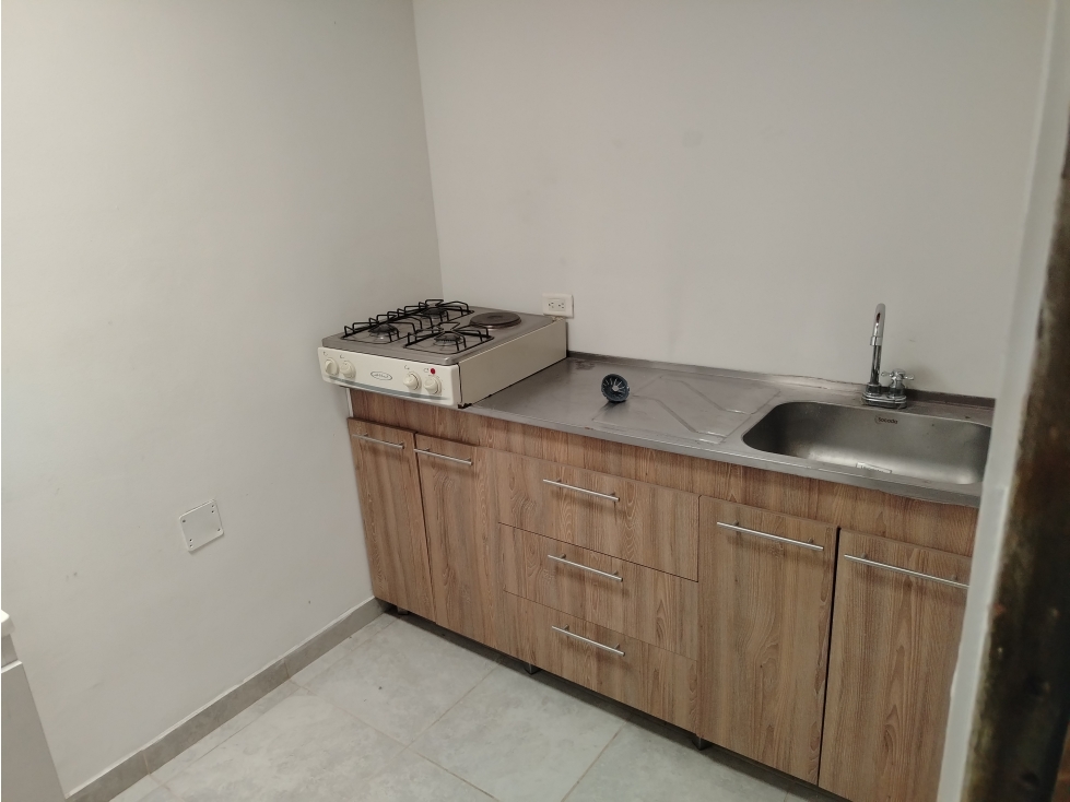 APARTAESTUDIO EN ARRIENDO SECTOR VENIDA 33 LAURELES — foto 5