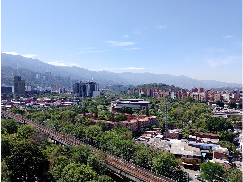 ARRIENDO APARTAMENTO PISO 16 DE 3 ALCOBAS CON PANORAMICA — foto 4