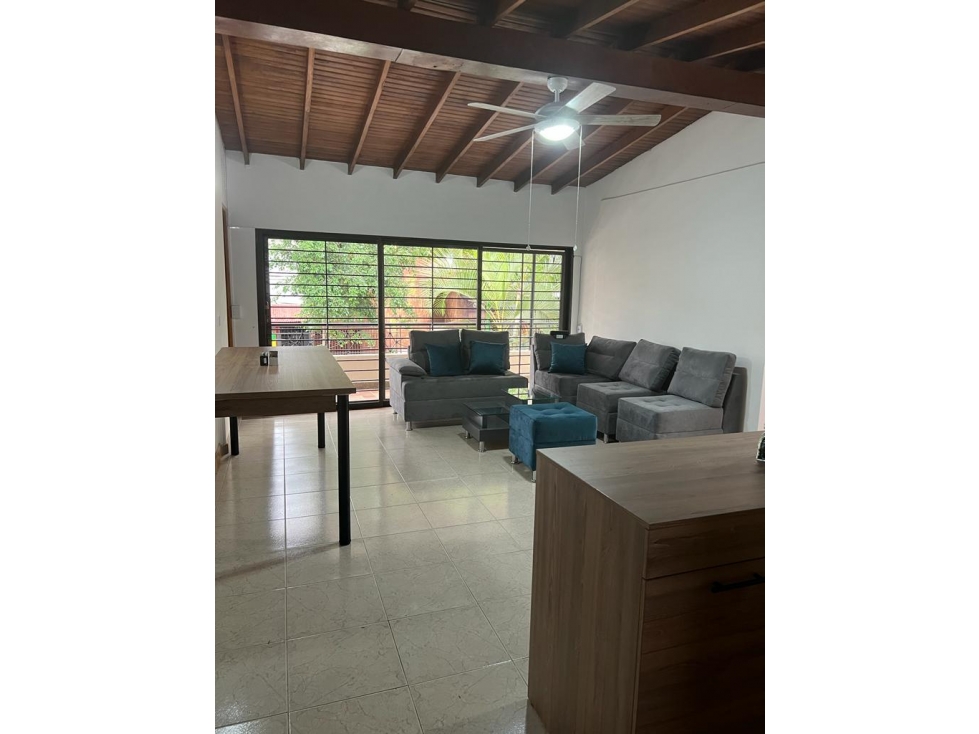 CASA COMERCIAL EN ARRIENDO SECTOR LA 70 — foto 3