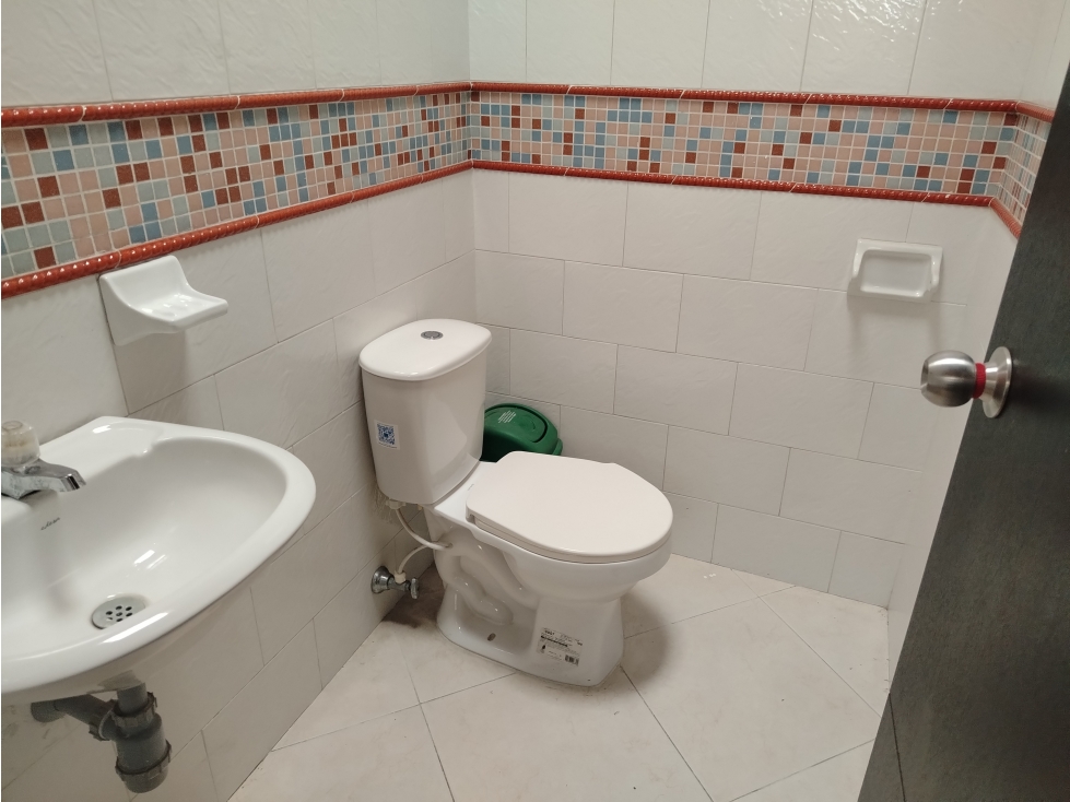 APARTAESTUDIO EN ARRIENDO SECTOR VENIDA 33 LAURELES — foto 6