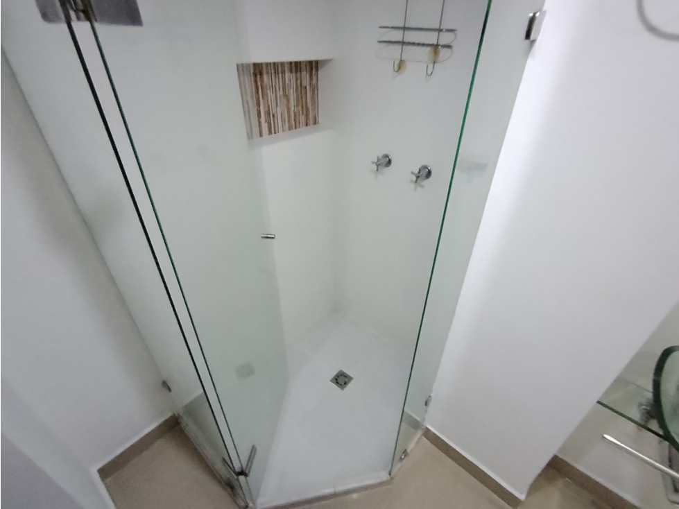 APARTAMENTO MODERNO EN ARRIENDO SECTOR LAURELES — foto 6