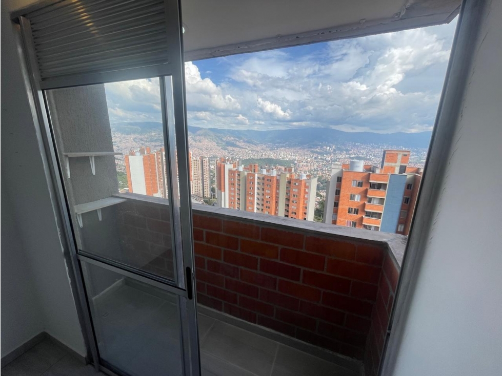 APARTAMENTO EN ARRIENDO SECTOR ROBLEDO PAJARITO — foto 4