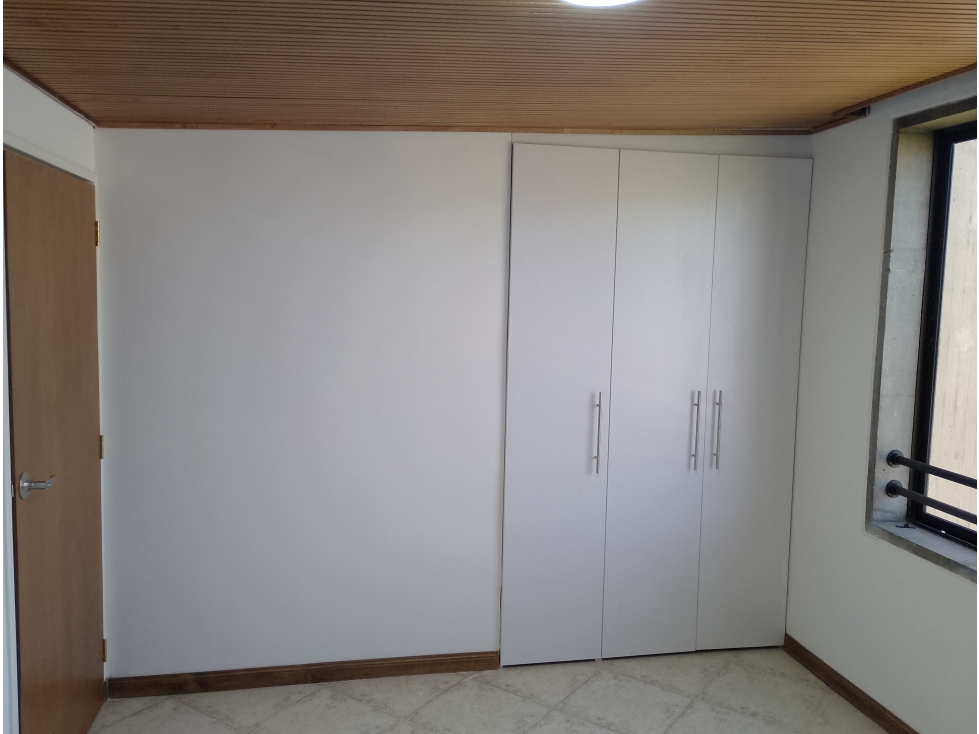 ARRIENDO APARTAMENTO PISO 16 DE 3 ALCOBAS CON PANORAMICA — foto 6