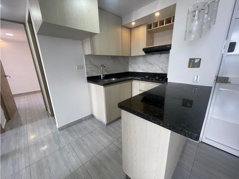 APARTAMENTO EN ARRIENDO SECTOR ROBLEDO PAJARITO